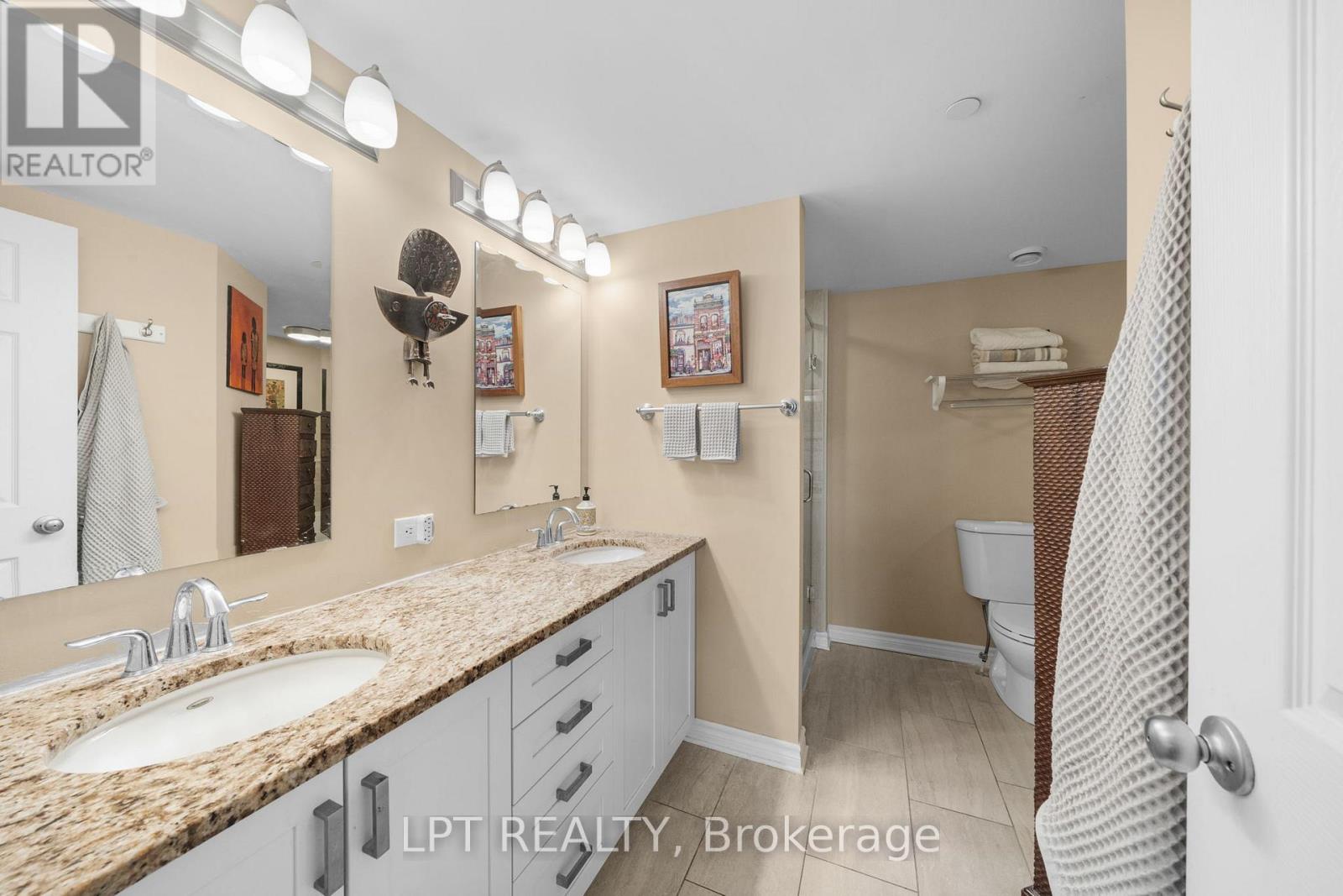 #301 298 GLENROY GILBERT DRIVE - 29