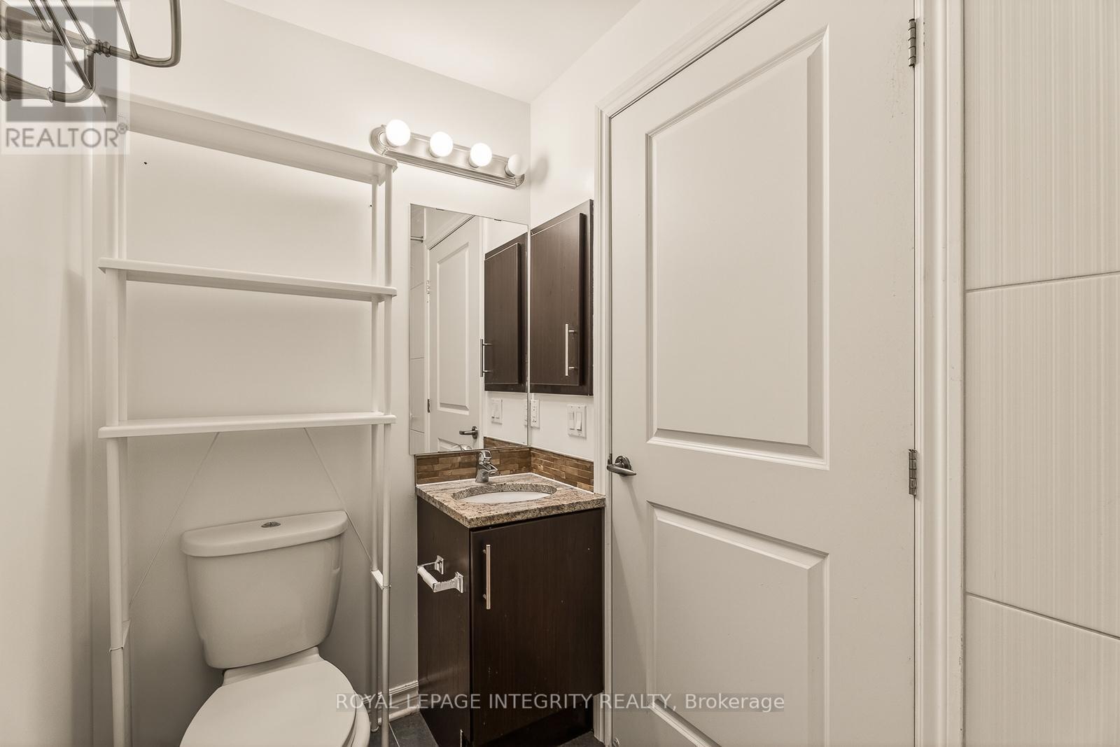 #506 429 KENT STREET - 8