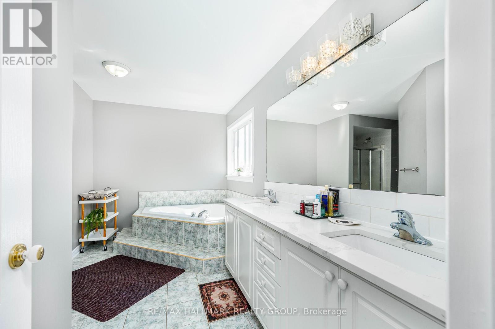 6 Bed, 4 Bath House for Rent in Ottawa – 55 MAPLE STAND WAY, Ottawa – MLS# X13212706 - Image 25