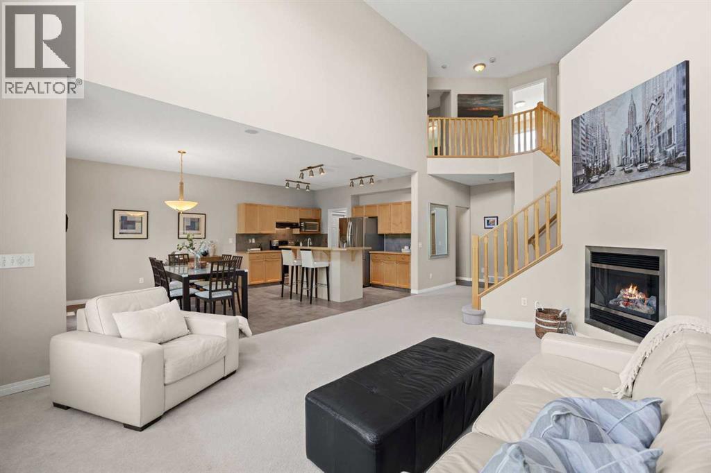 218 Wentworth Park SW - 13