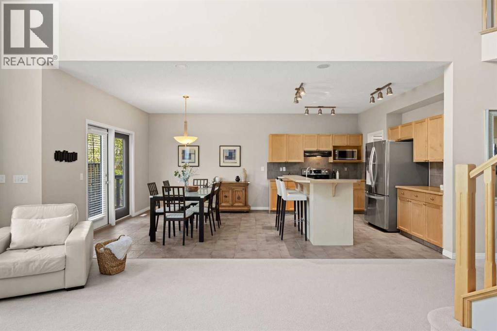 218 Wentworth Park SW - 14