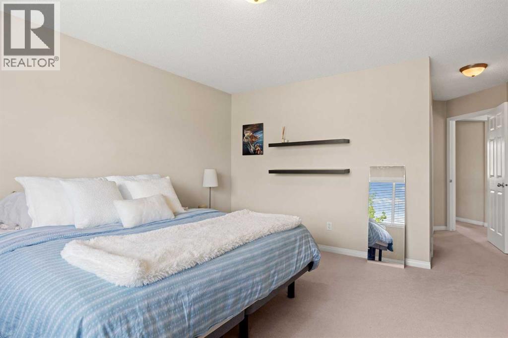 218 Wentworth Park SW - 29