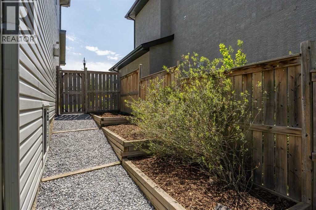218 Wentworth Park SW - 42