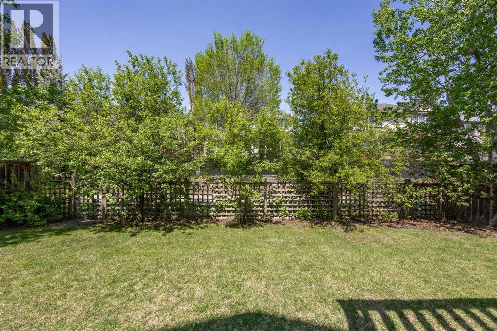 218 Wentworth Park SW - 45