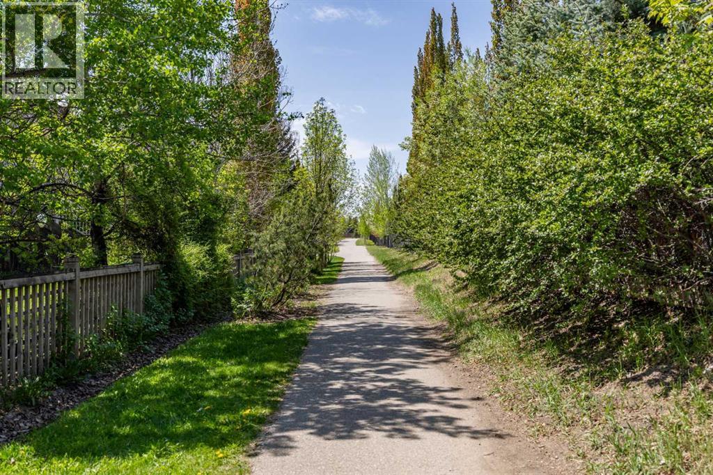 218 Wentworth Park SW - 47