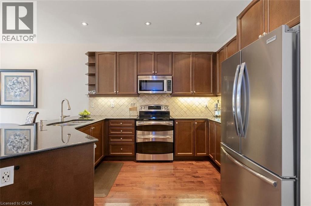 3246 SALTAIRE Crescent - 17