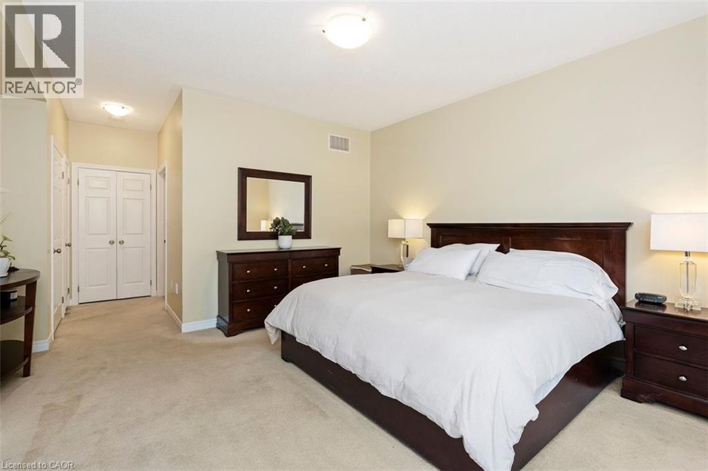 3246 SALTAIRE Crescent - 21