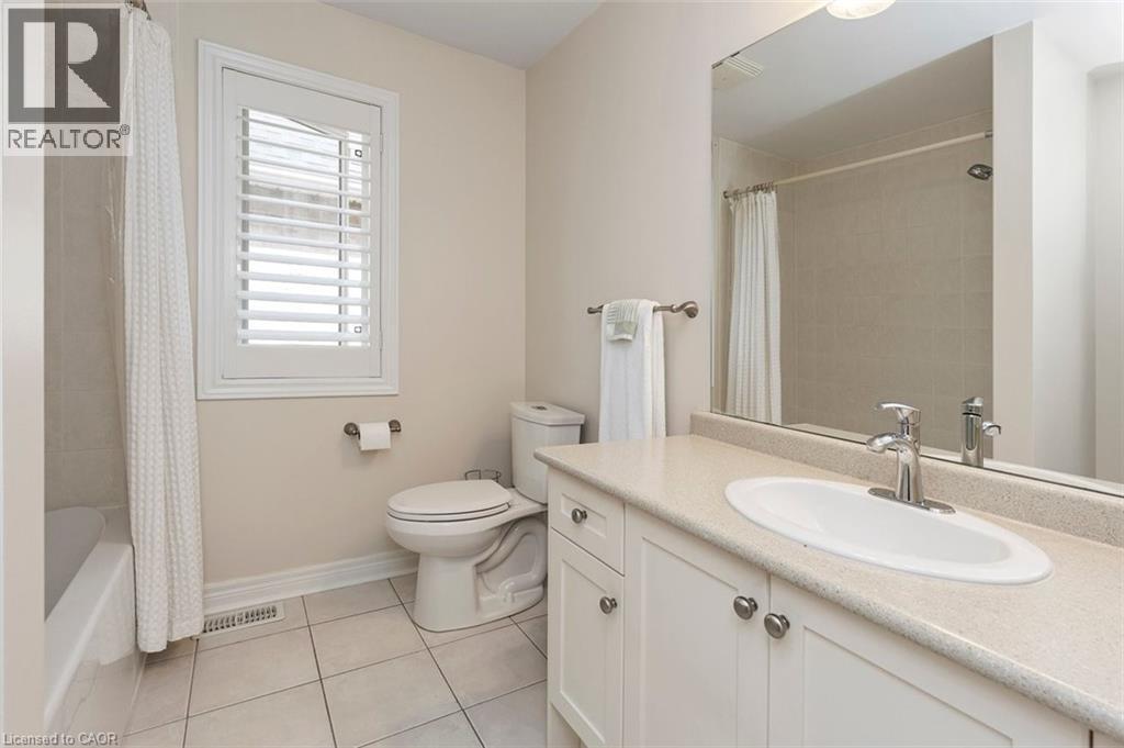 3246 SALTAIRE Crescent - 35