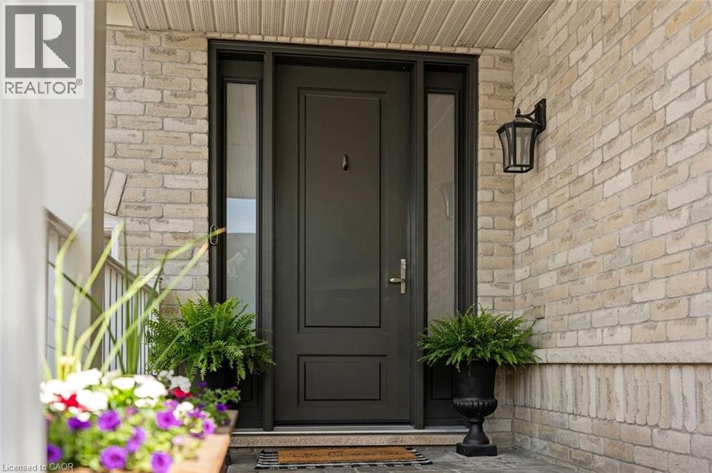 3246 SALTAIRE Crescent - 4