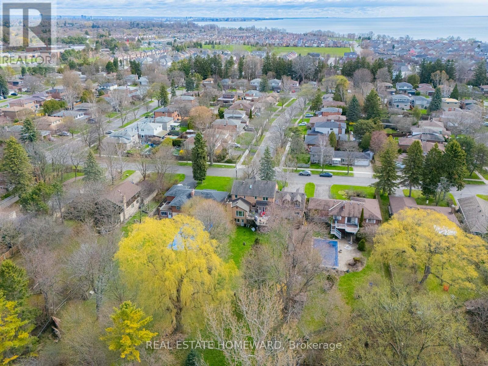 38 CENTENNIAL ROAD - 37