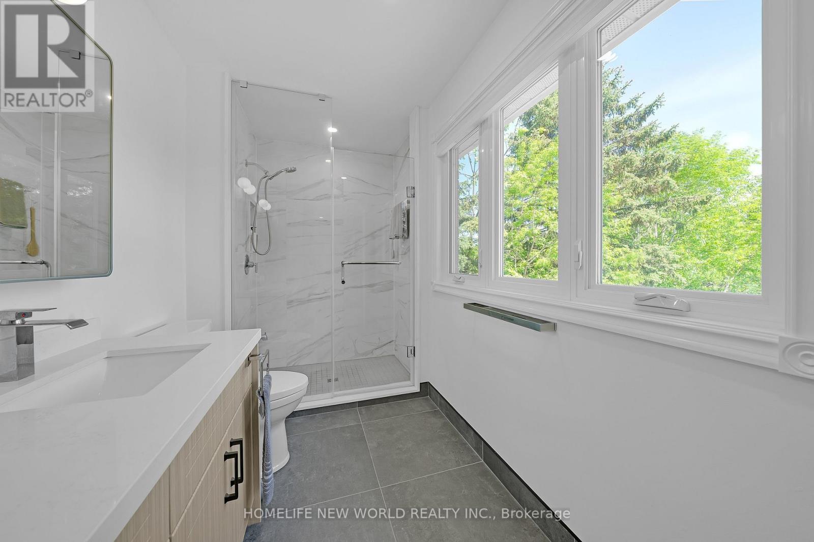 351 MILLARD STREET - 20