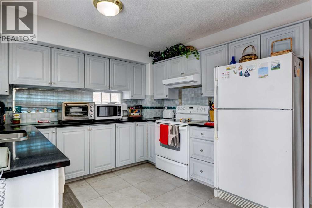 38 Millbank Hill SW - 11