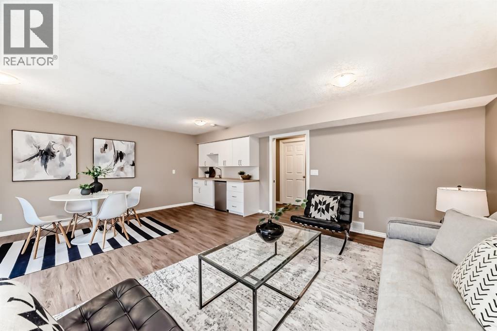 47 Royal Crest Court NW - 34