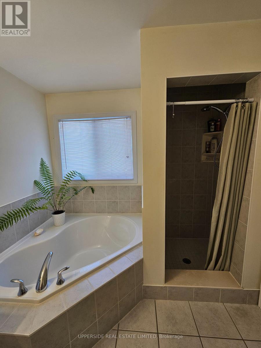 4 KINGSLEY ROAD S - 14