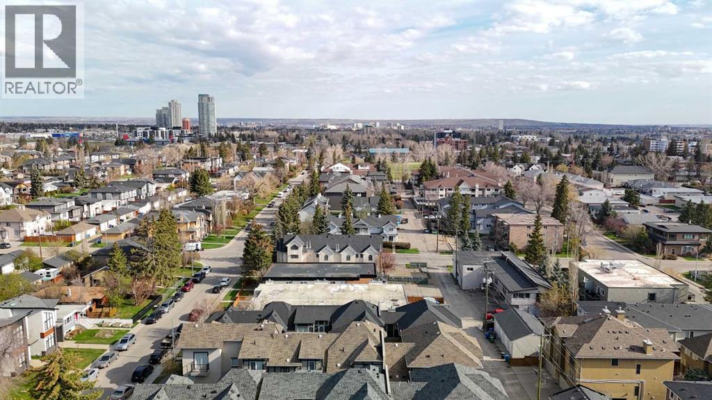 3004 25 Avenue SW - 26