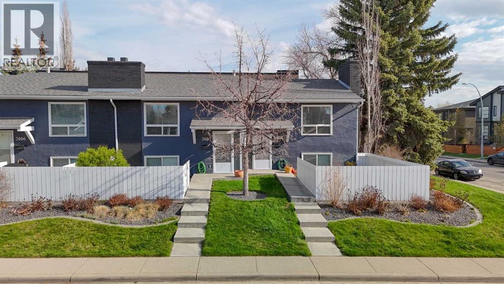3004 25 Avenue SW - 2