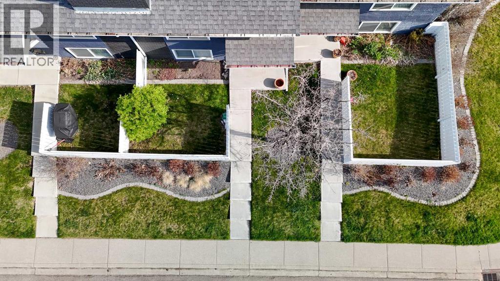 3004 25 Avenue SW - 5