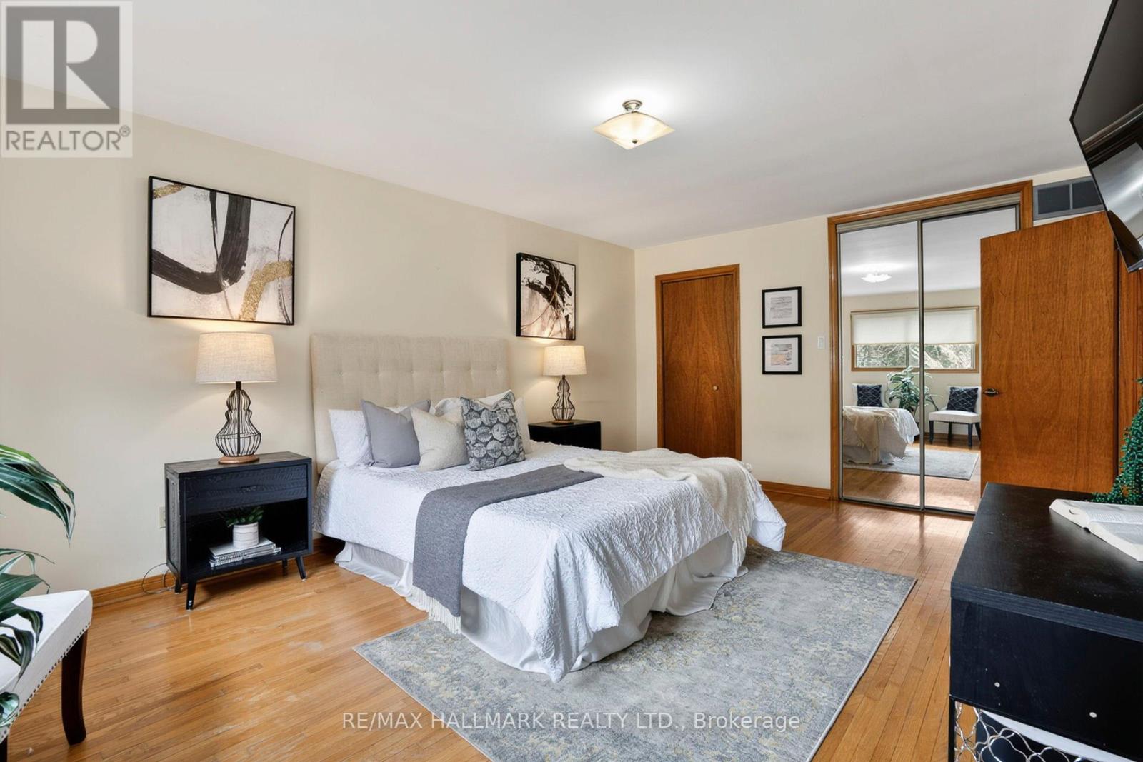 11 GREENVALE TERRACE - 15
