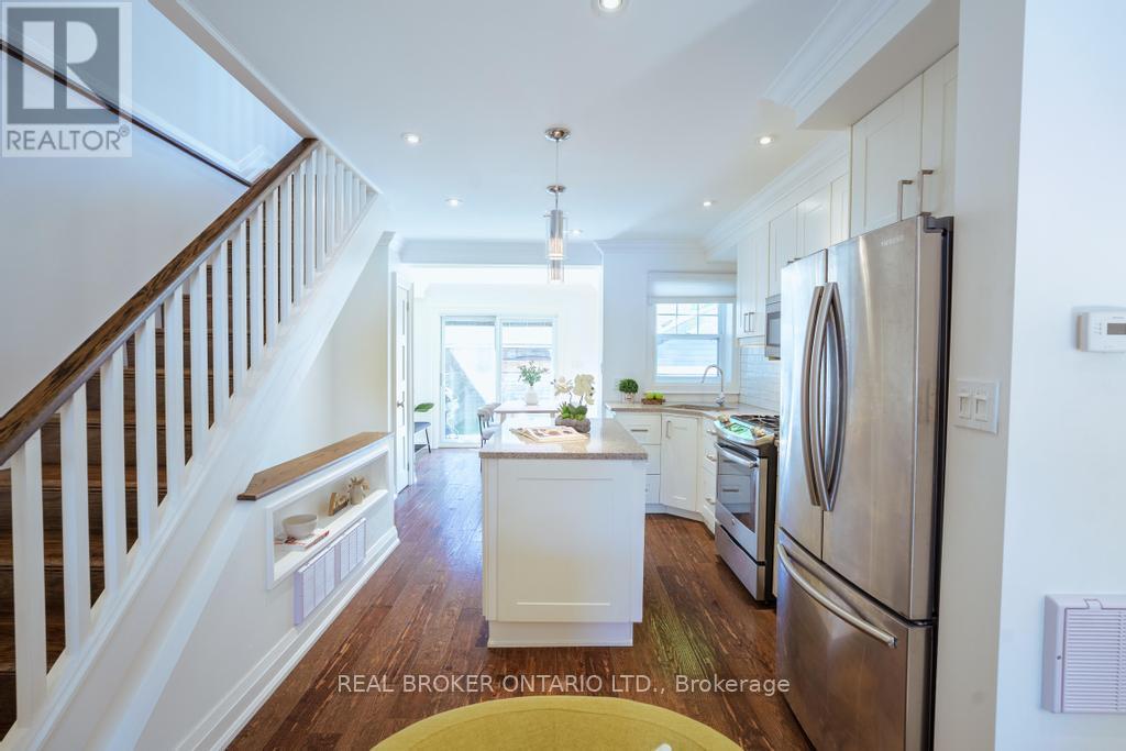5 HEYWORTH CRESCENT S - 13