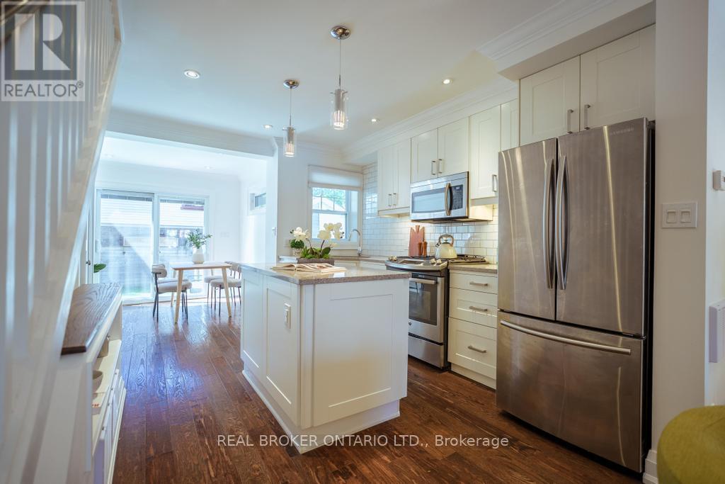 5 HEYWORTH CRESCENT S - 9