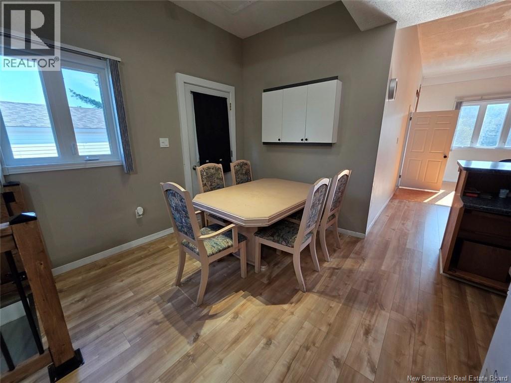 386 Davis Road - 11