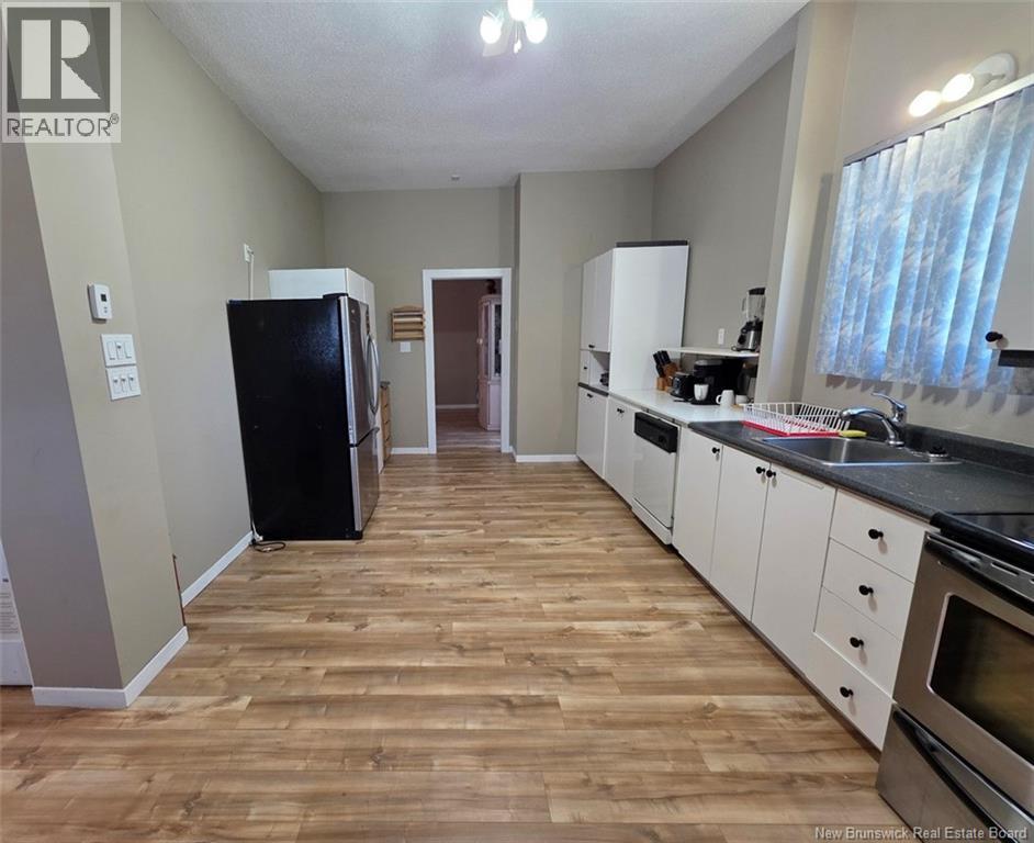 386 Davis Road - 7