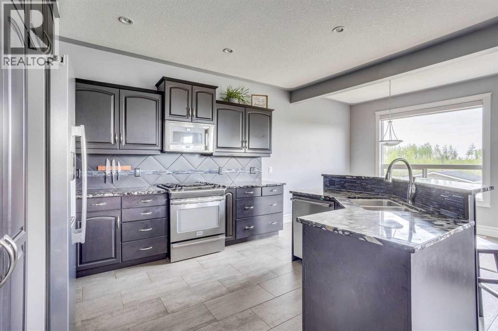 377 Walnut Crescent - 10