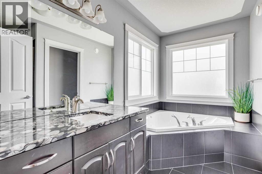 377 Walnut Crescent - 18