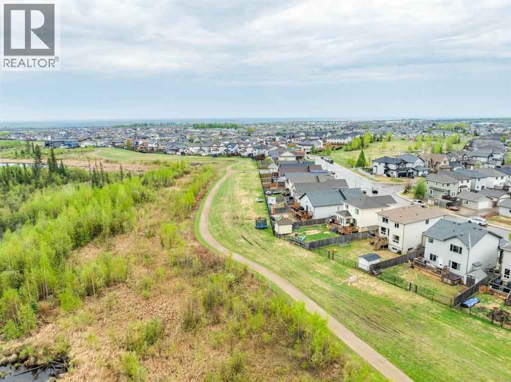 377 Walnut Crescent - 49