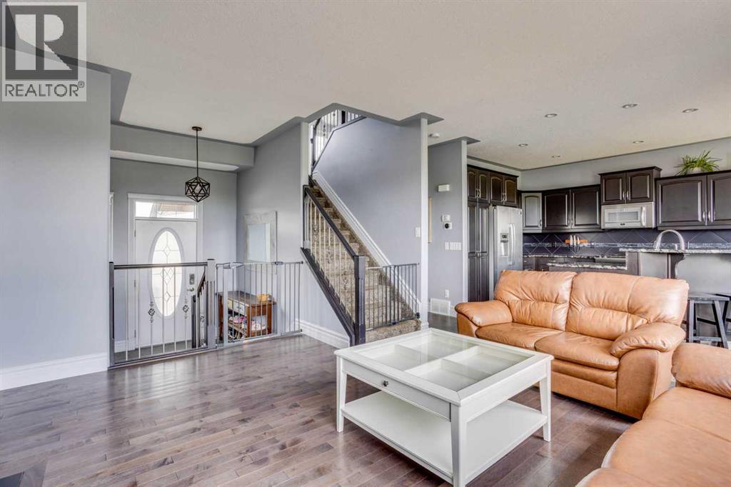 377 Walnut Crescent - 5
