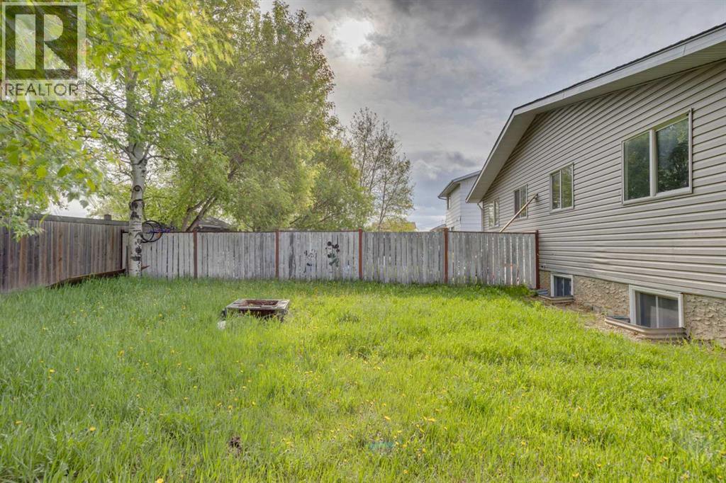 108 Caldwell Crescent - 4