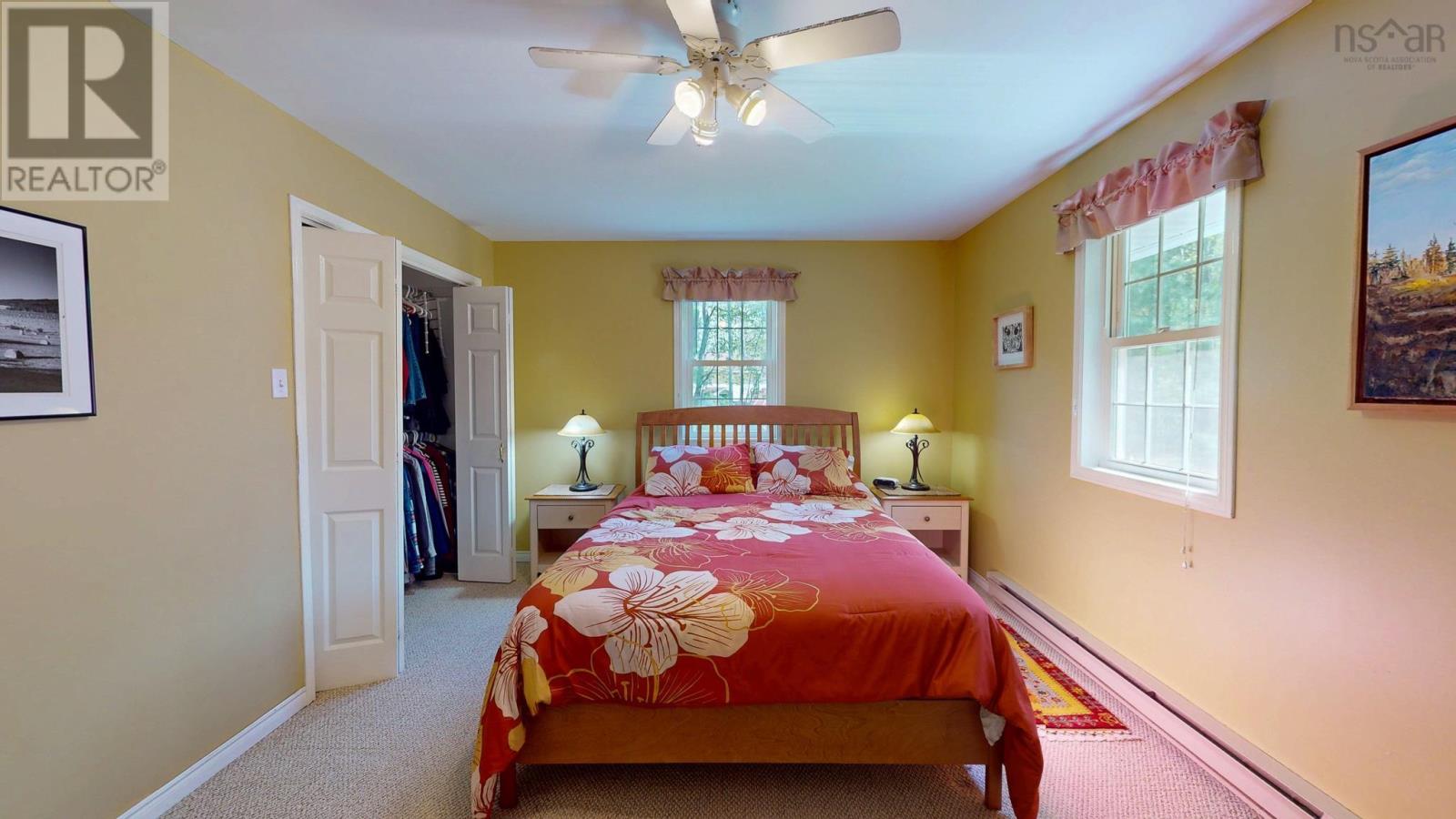 Property 33 of 48 of 141 Constance Street