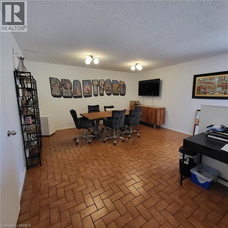 325 FAIRVIEW Drive - 2