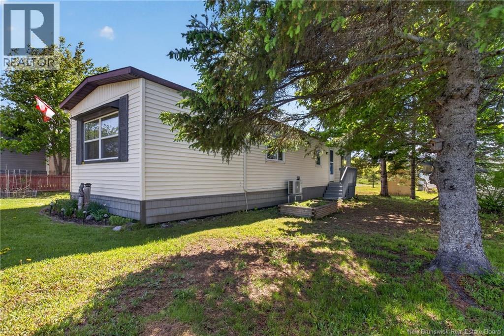 16 Tait Crescent - 25