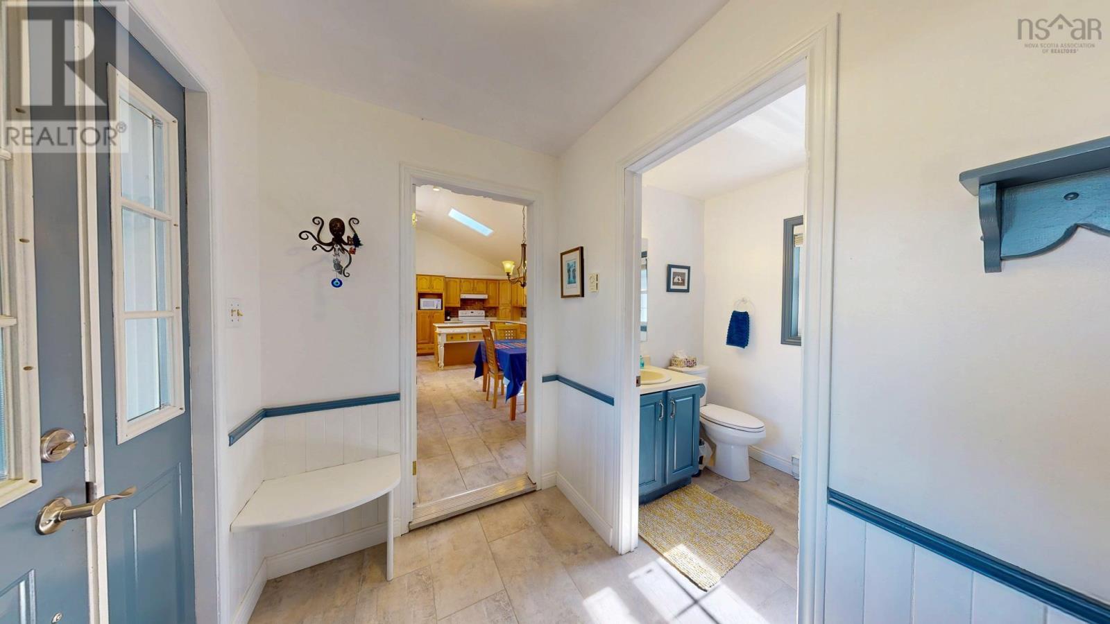 Property 35 of 48 of 141 Constance Street