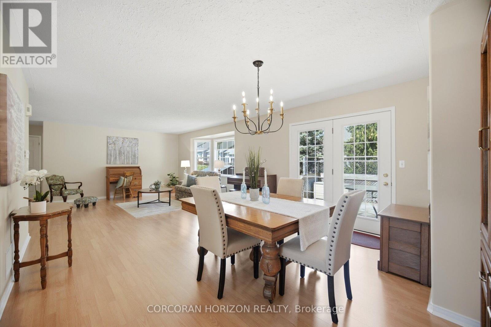 71 GRAYVIEW DRIVE - 12