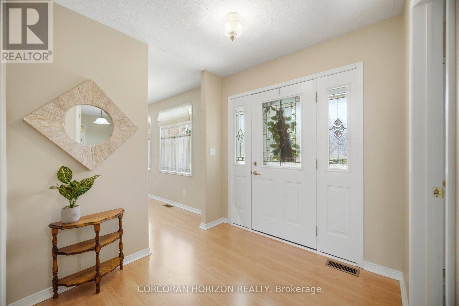 71 GRAYVIEW DRIVE - 6