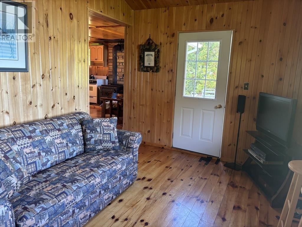Lot 27 Devil's Lake - 23