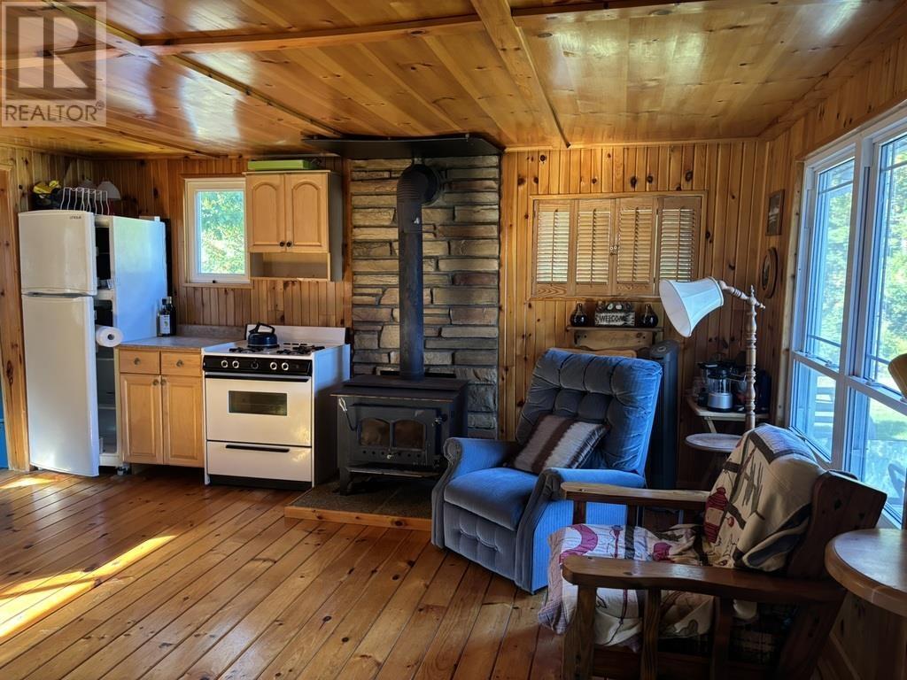 Lot 27 Devil's Lake - 25
