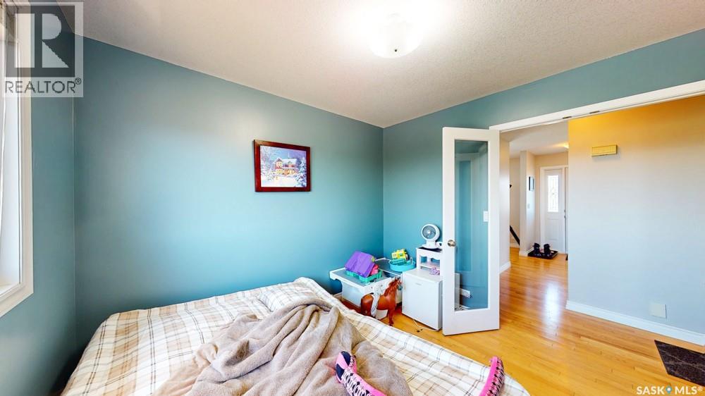 329344 Township Road 250 - 53