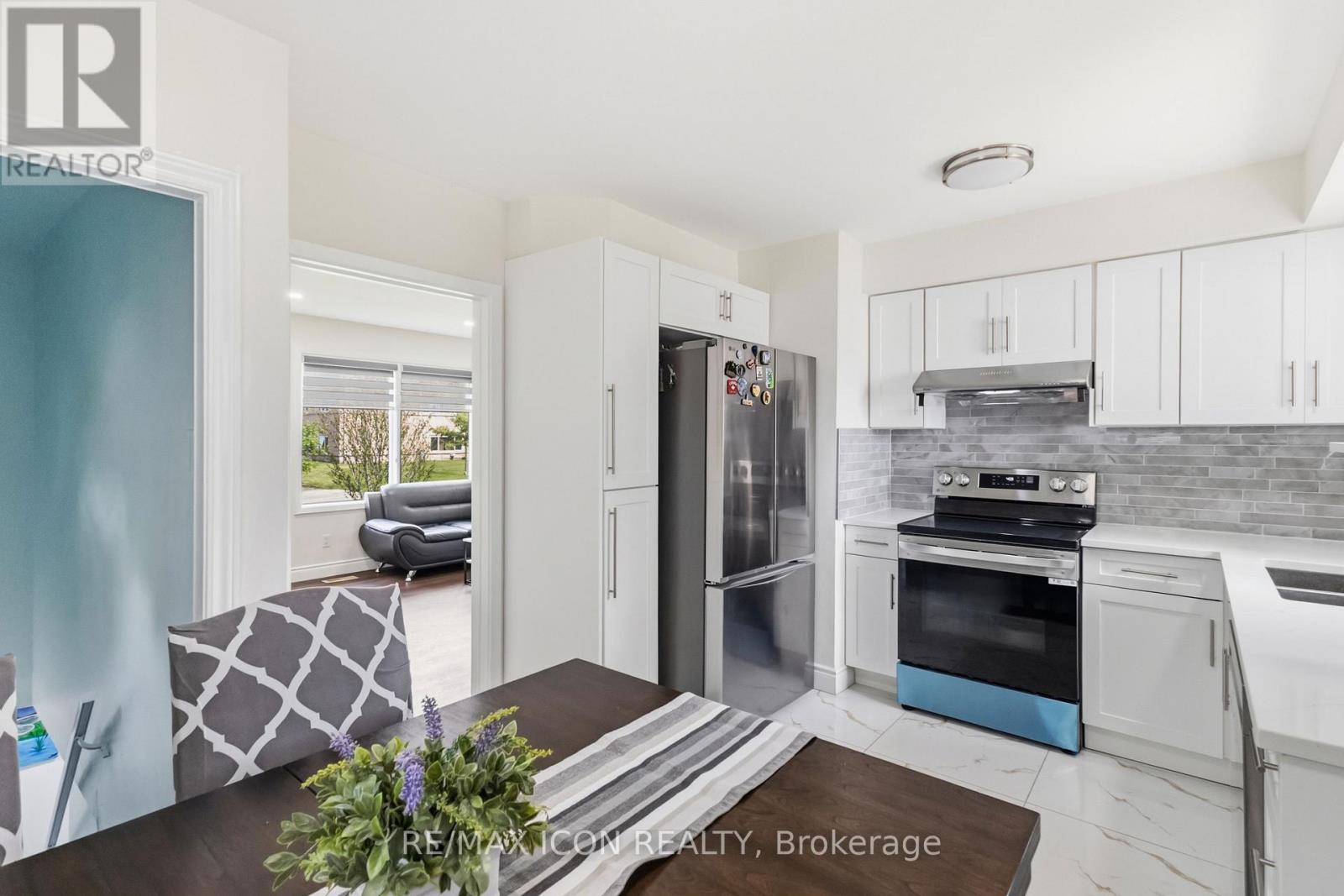 145 GLADSTONE AVENUE - 11