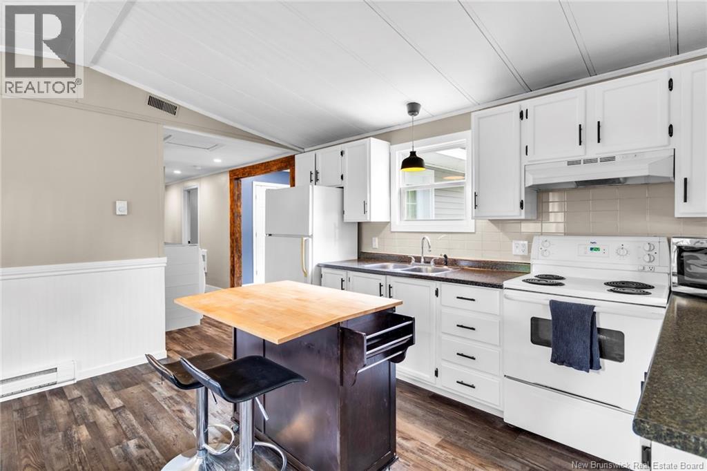 102 Zionville Road - 15