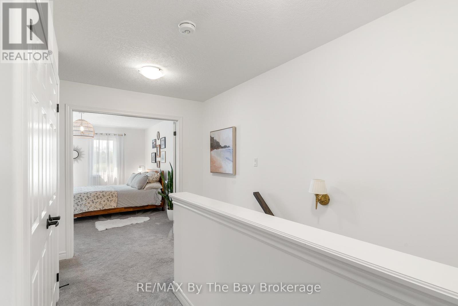 59 ARCHER AVENUE - 28