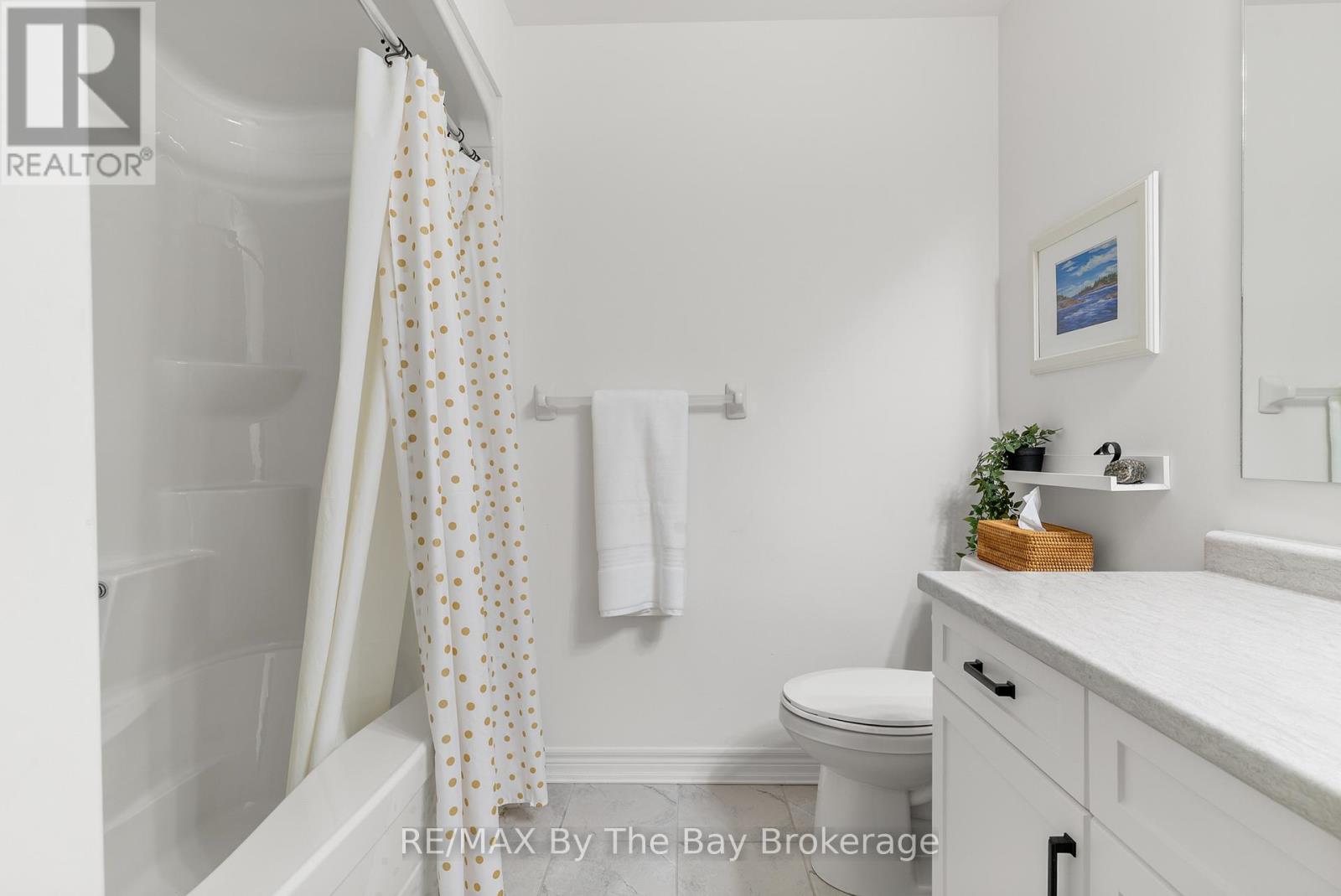 59 ARCHER AVENUE - 30