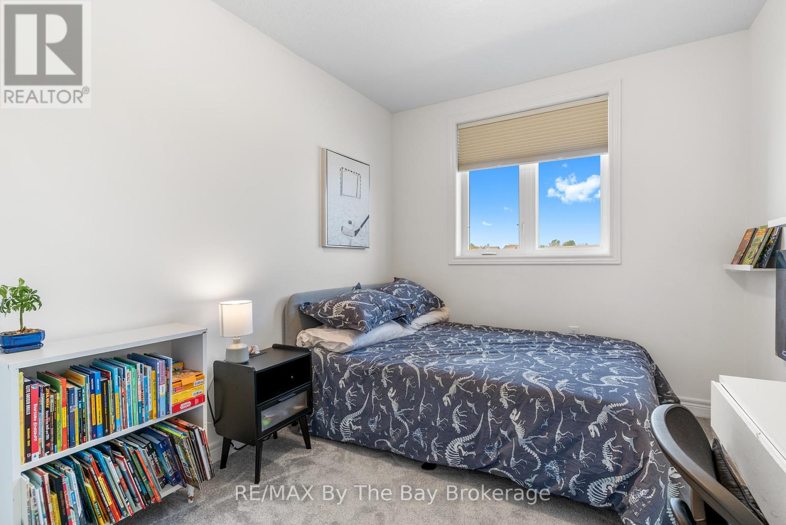 59 ARCHER AVENUE - 33