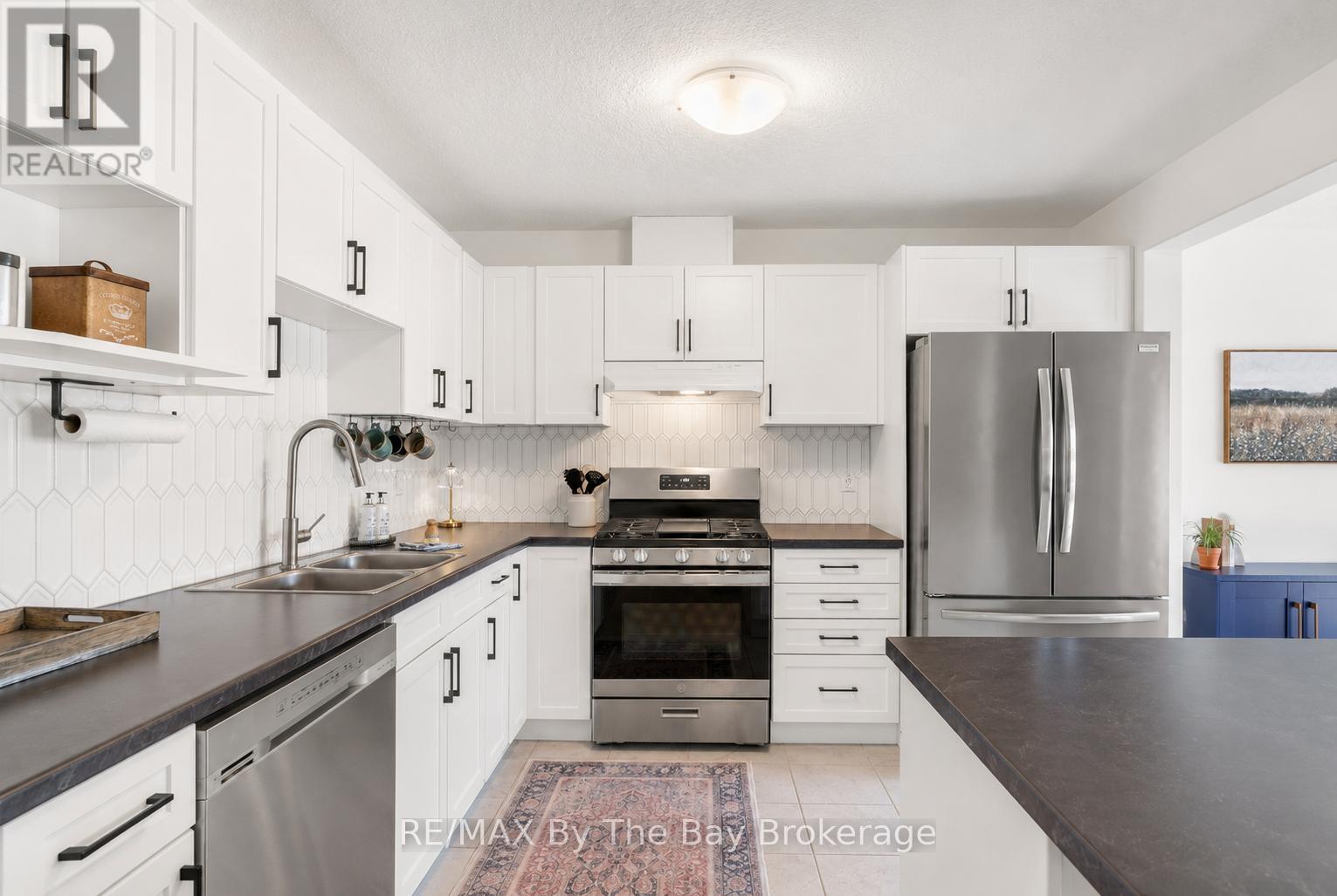 59 ARCHER AVENUE - 9
