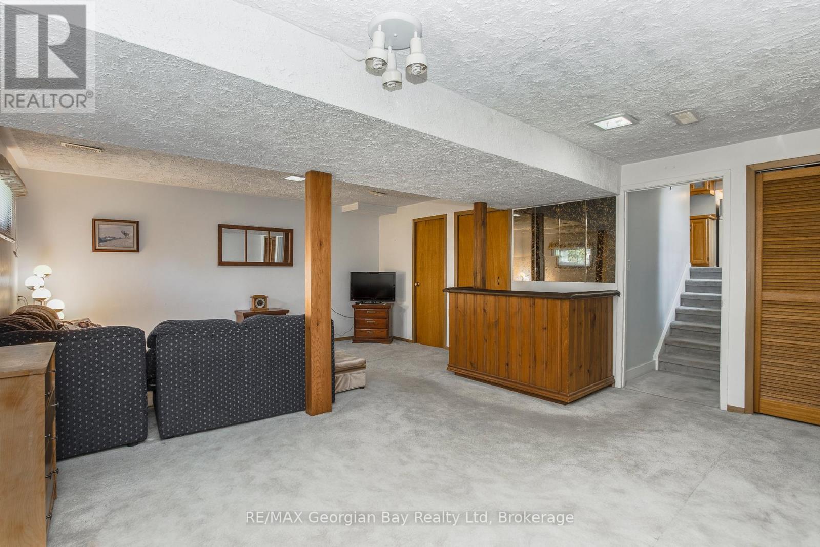 1010 GLEN EAGLES CRESCENT - 15