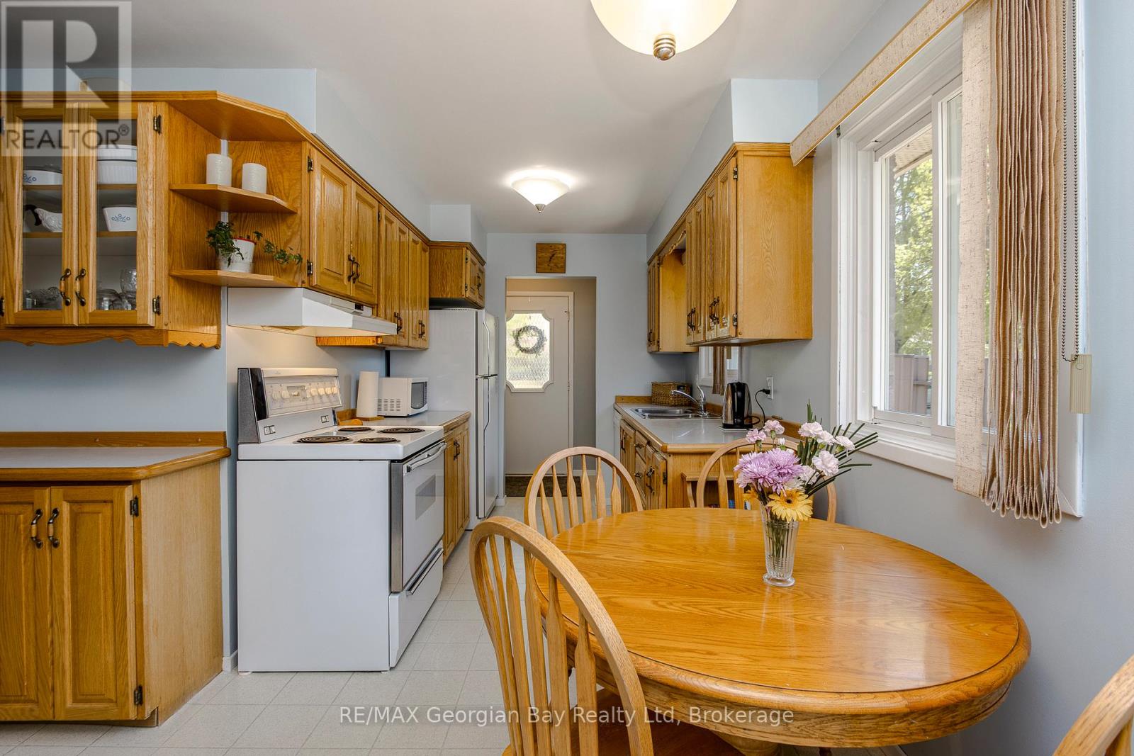 1010 GLEN EAGLES CRESCENT - 6