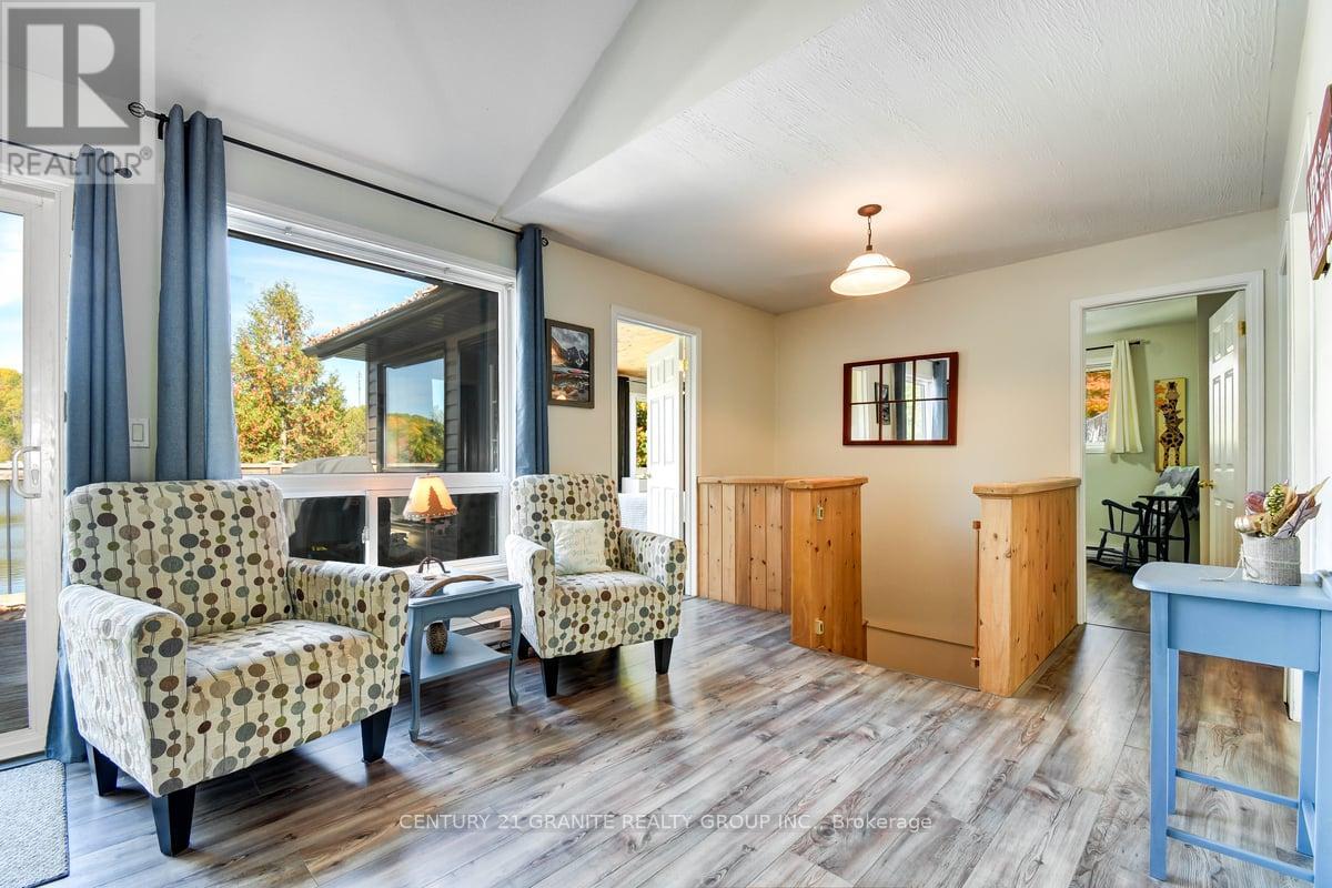75 MARTIN ROAD - 12