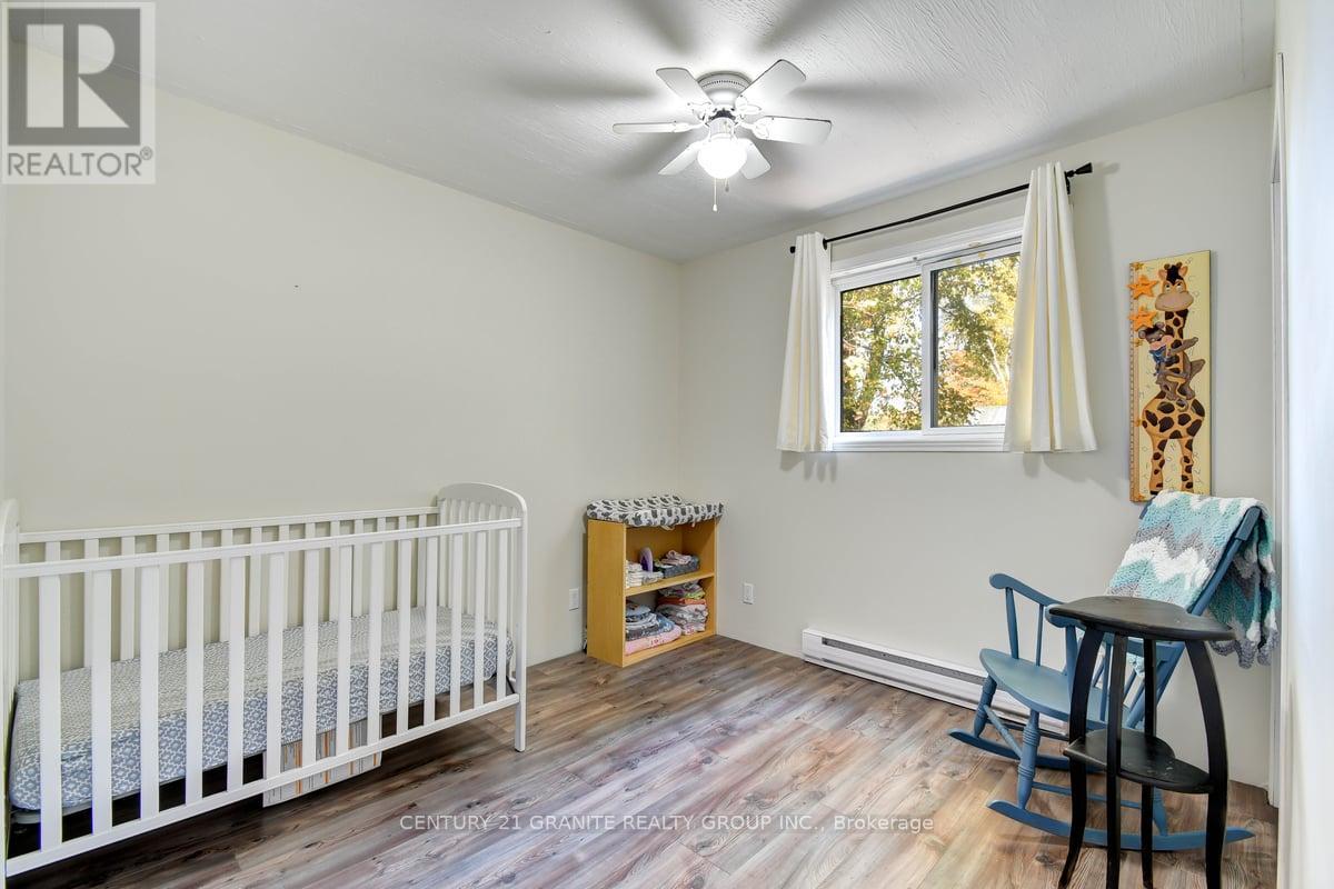 75 MARTIN ROAD - 16